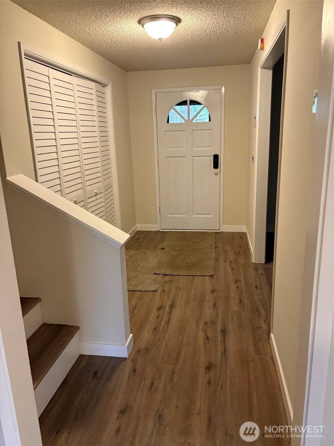 4343 Highline Drive SE, Olympia, WA 98501-4361