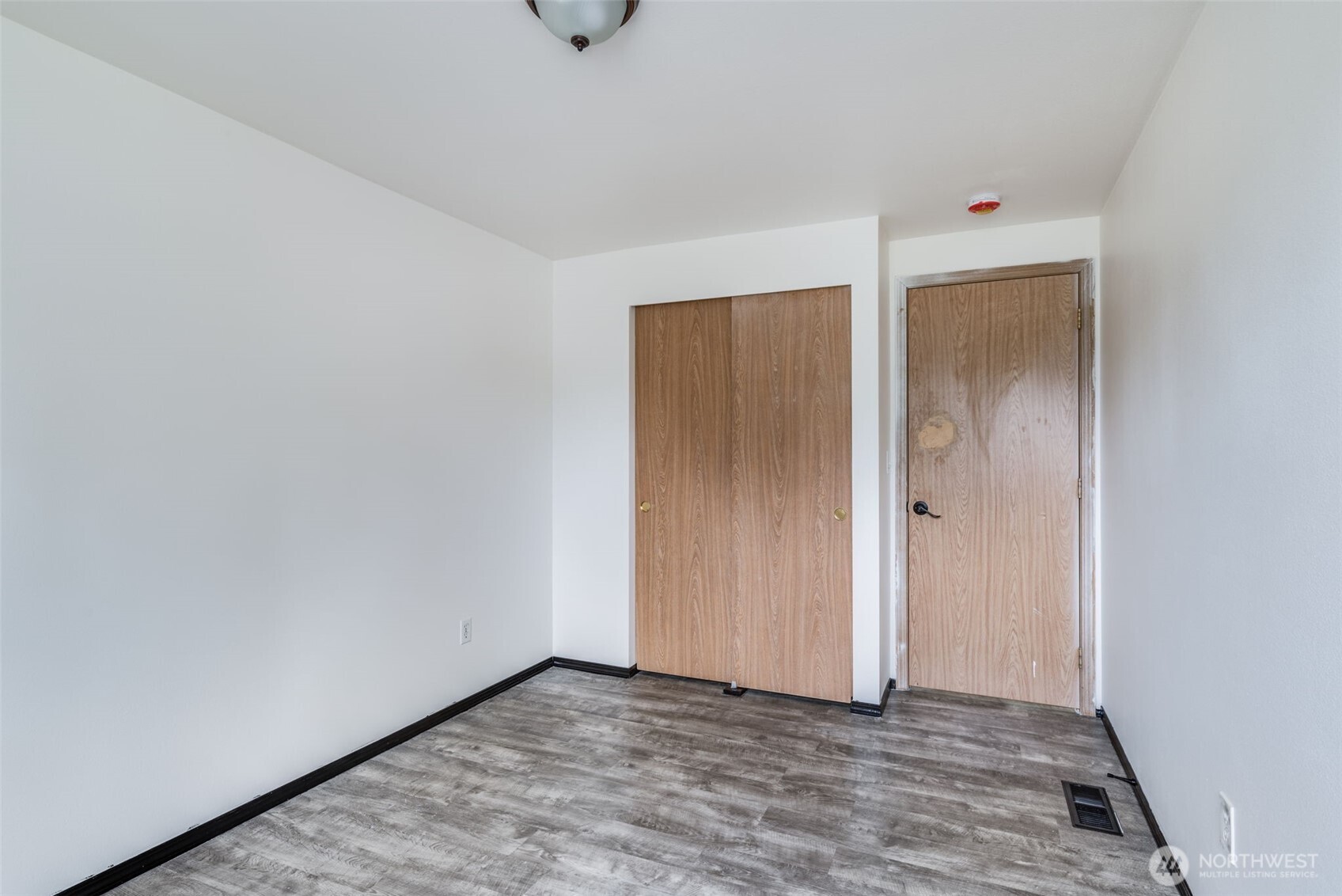 7423 S Pine Street , Tacoma, WA 98409