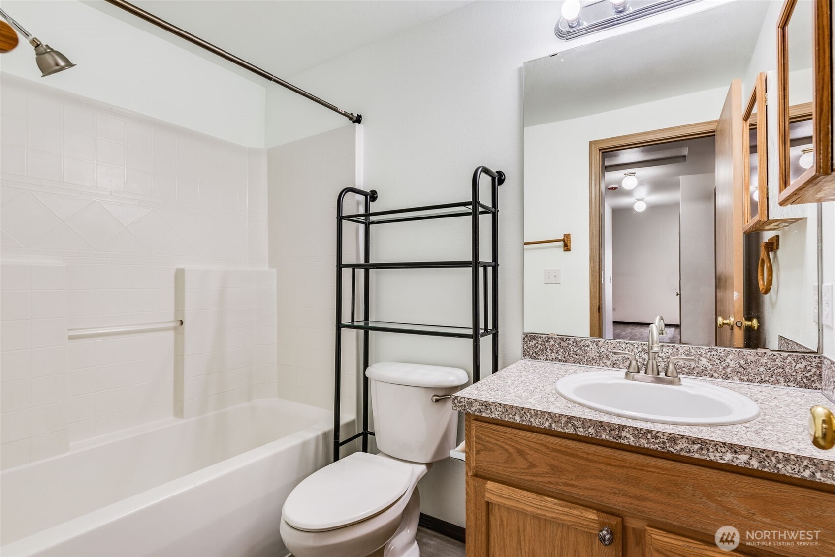 7423 S Pine Street , Tacoma, WA 98409