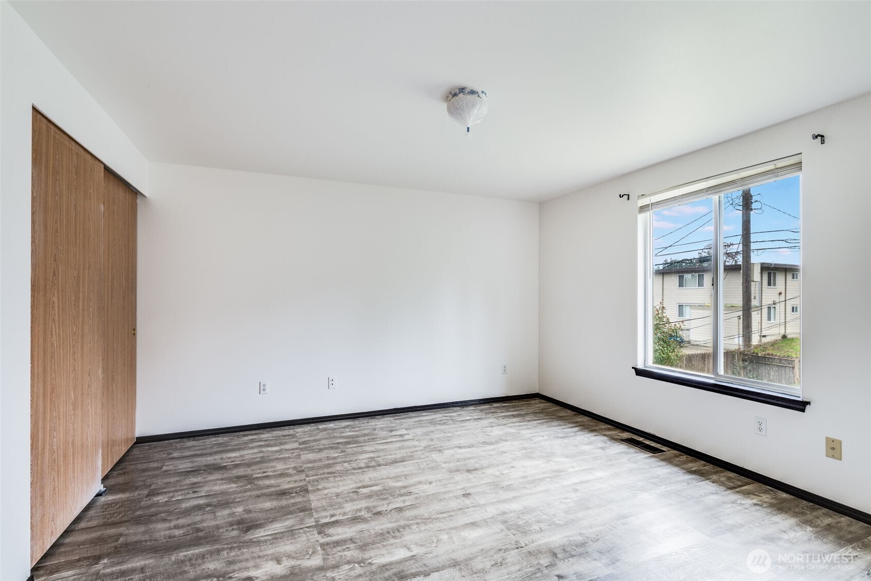 7423 S Pine Street , Tacoma, WA 98409