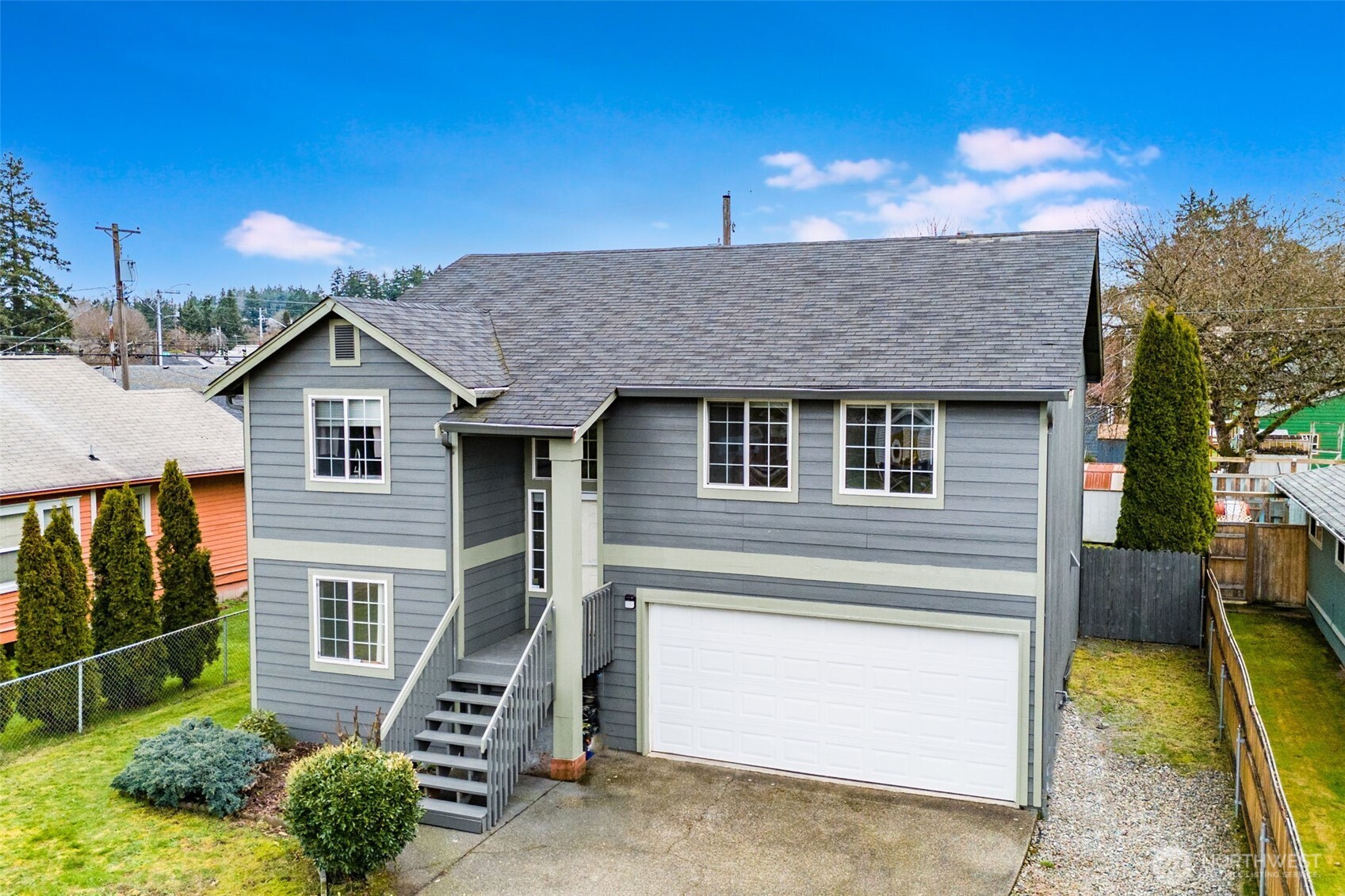 7423 S Pine Street , Tacoma, WA 98409