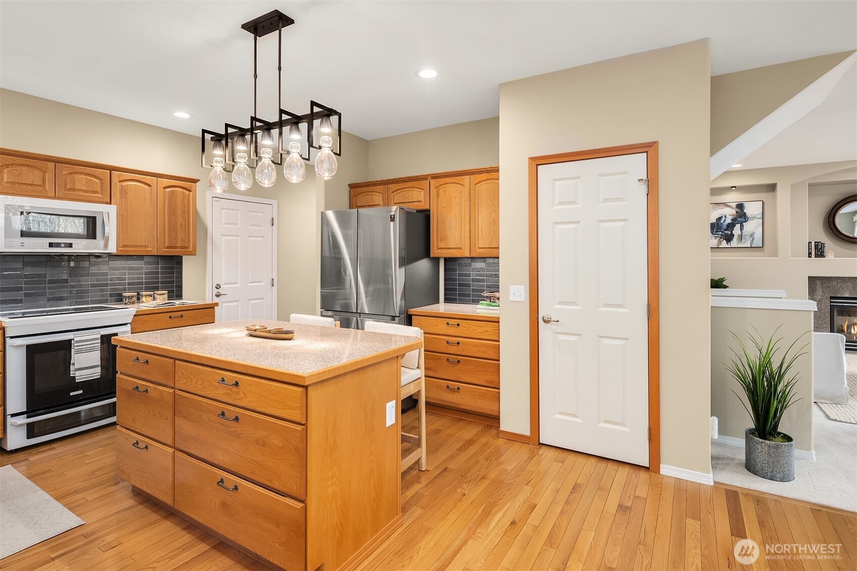 2802 144th Place SW, Lynnwood, WA 98087