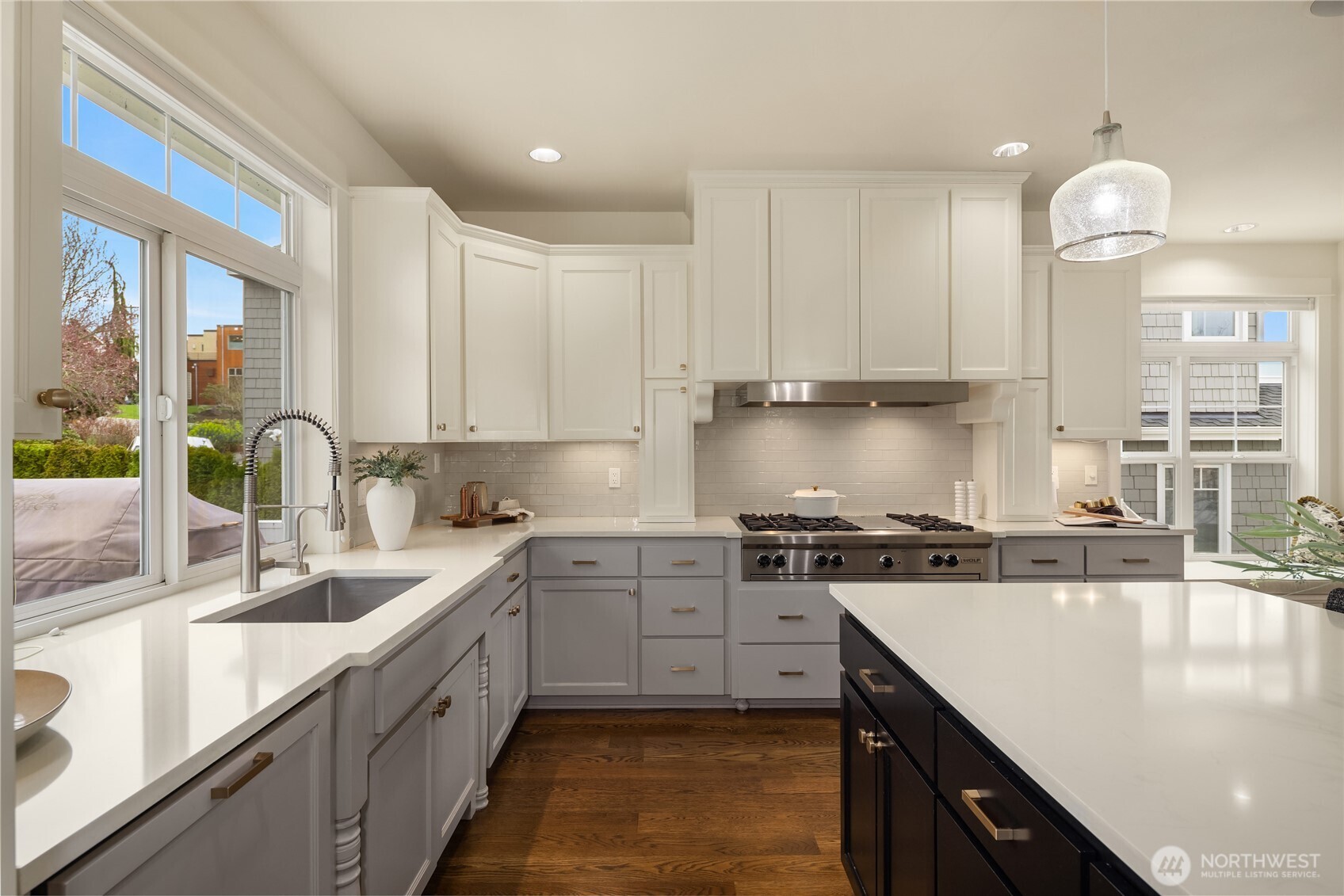 508 10th Avenue W, Kirkland, WA 98033