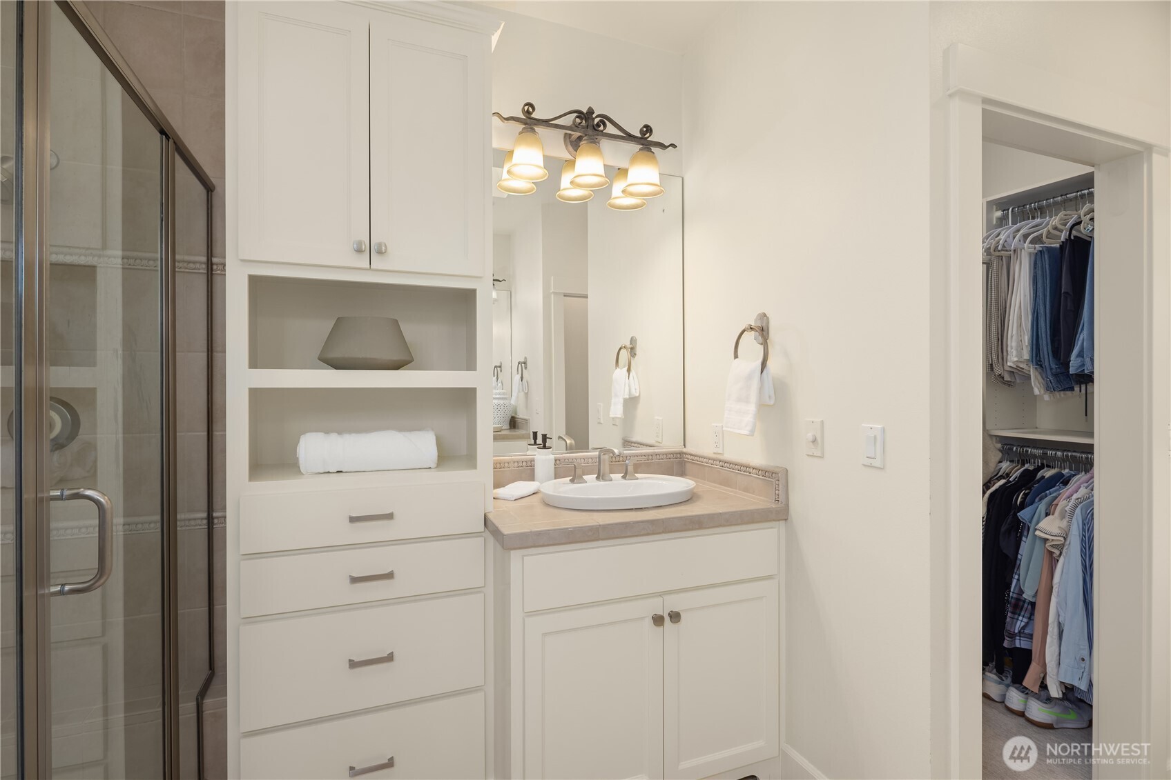 508 10th Avenue W, Kirkland, WA 98033