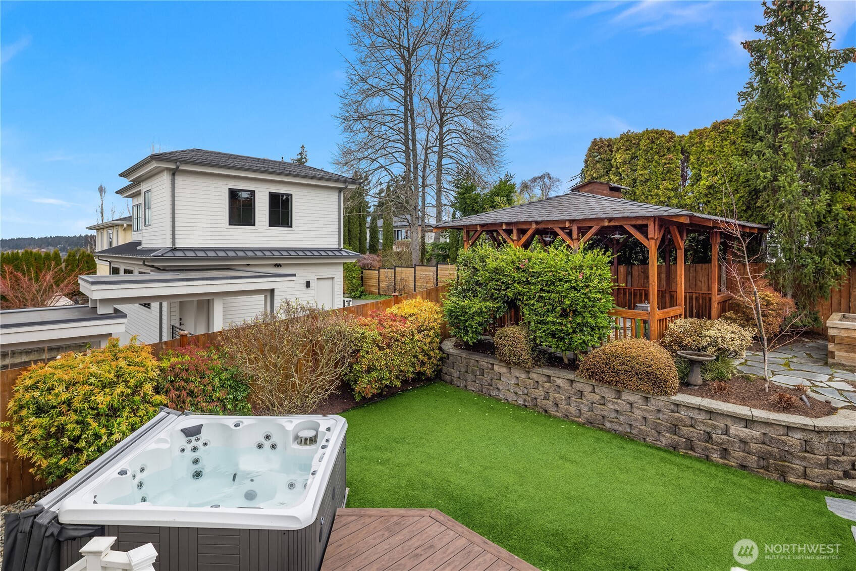 508 10th Avenue W, Kirkland, WA 98033