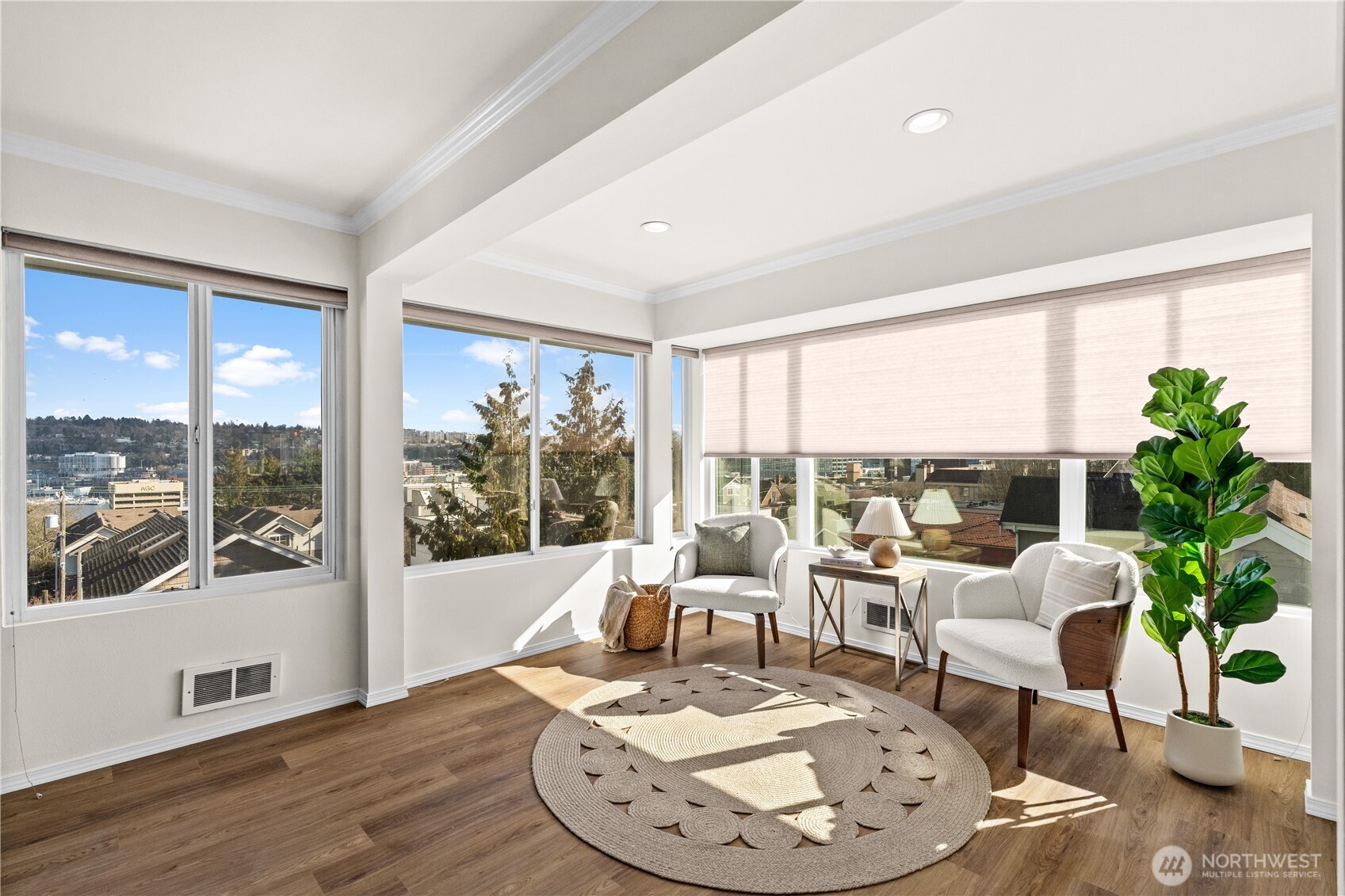 1214 Taylor Avenue N #401, Seattle, WA 98109