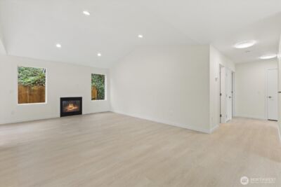422 E Titus , Kent, WA 98030 - Photo 5