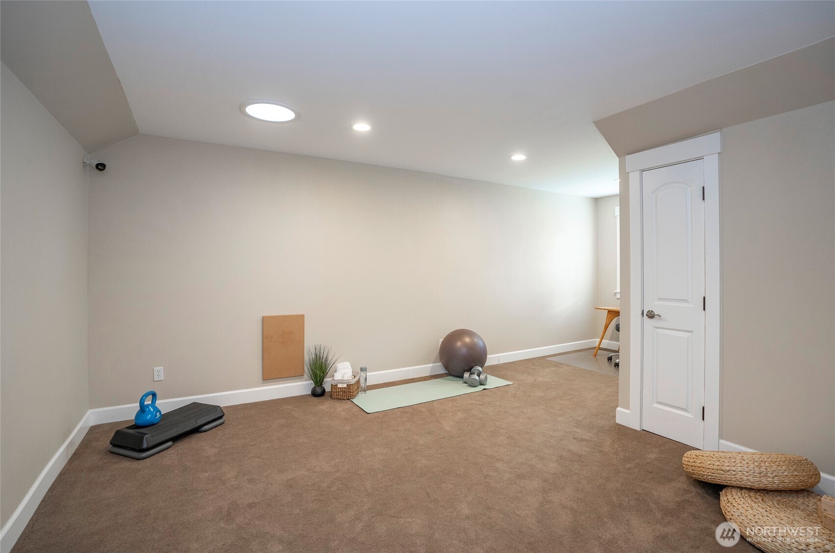 5505 64th Street W, University Place, WA 98467-3424