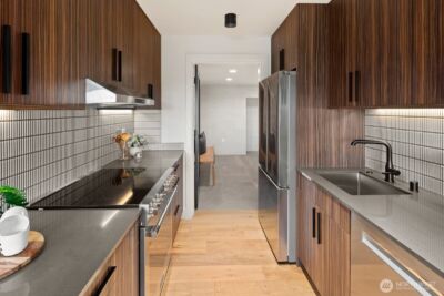 3856 Cascadia Avenue S, Seattle, WA 98118 - Photo 29