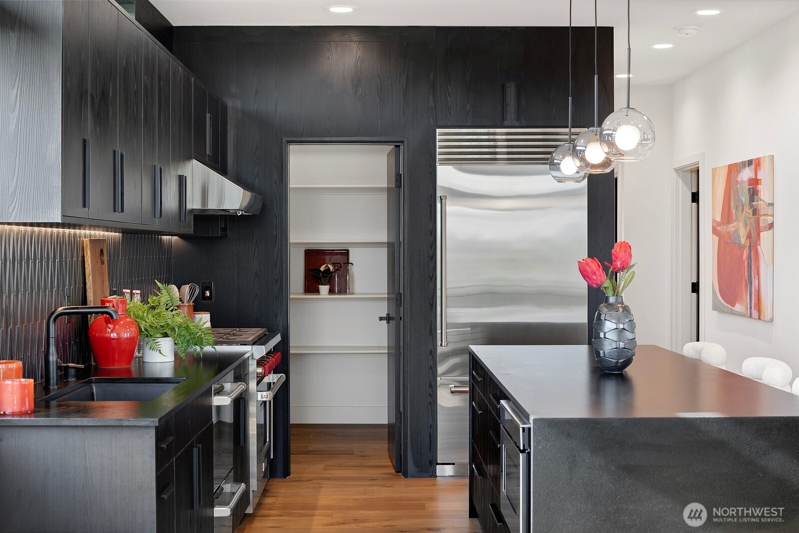 3856 Cascadia Avenue S, Seattle, WA 98118