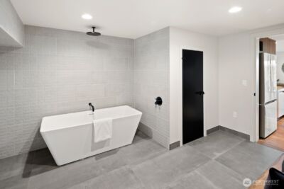 3856 Cascadia Avenue S, Seattle, WA 98118 - Photo 32