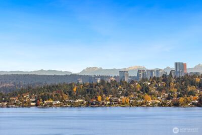 3856 Cascadia Avenue S, Seattle, WA 98118 - Photo 36