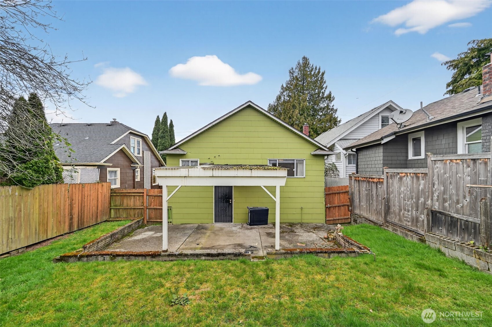 2004 30th Avenue S, Seattle, WA 98144