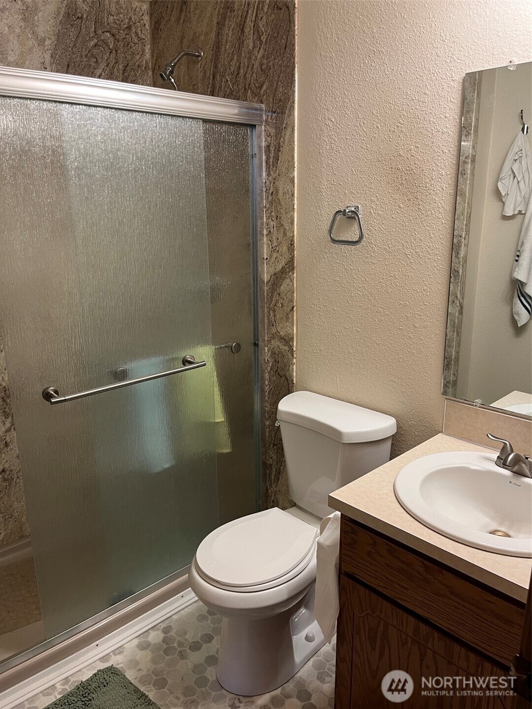 9216 70th Street SW, Lakewood, WA 98498