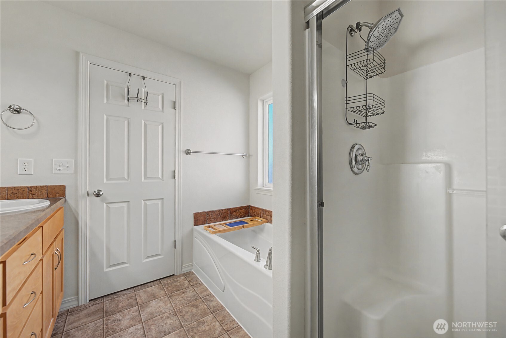811 5th Avenue NE, Ephrata, WA 98823