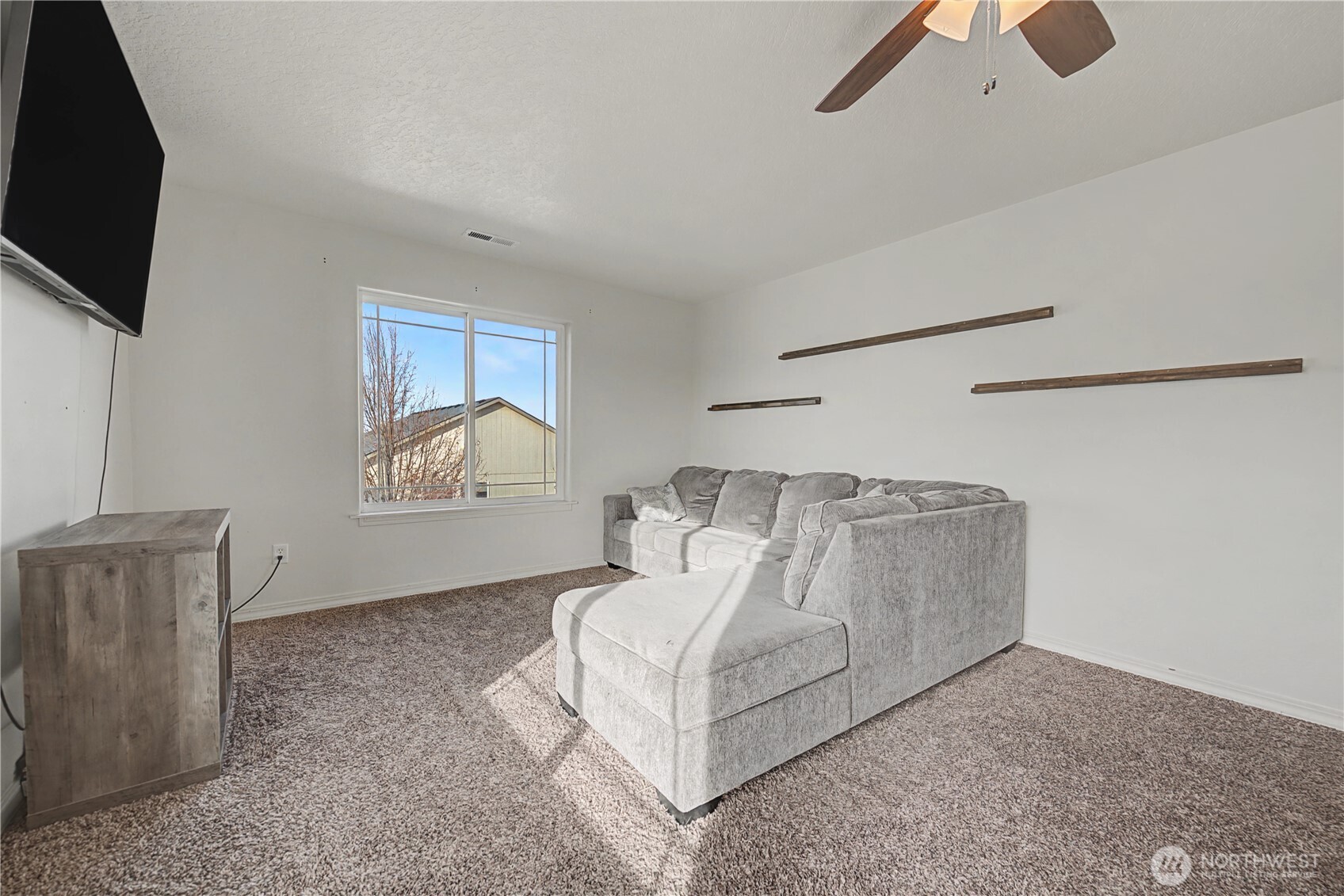 811 5th Avenue NE, Ephrata, WA 98823