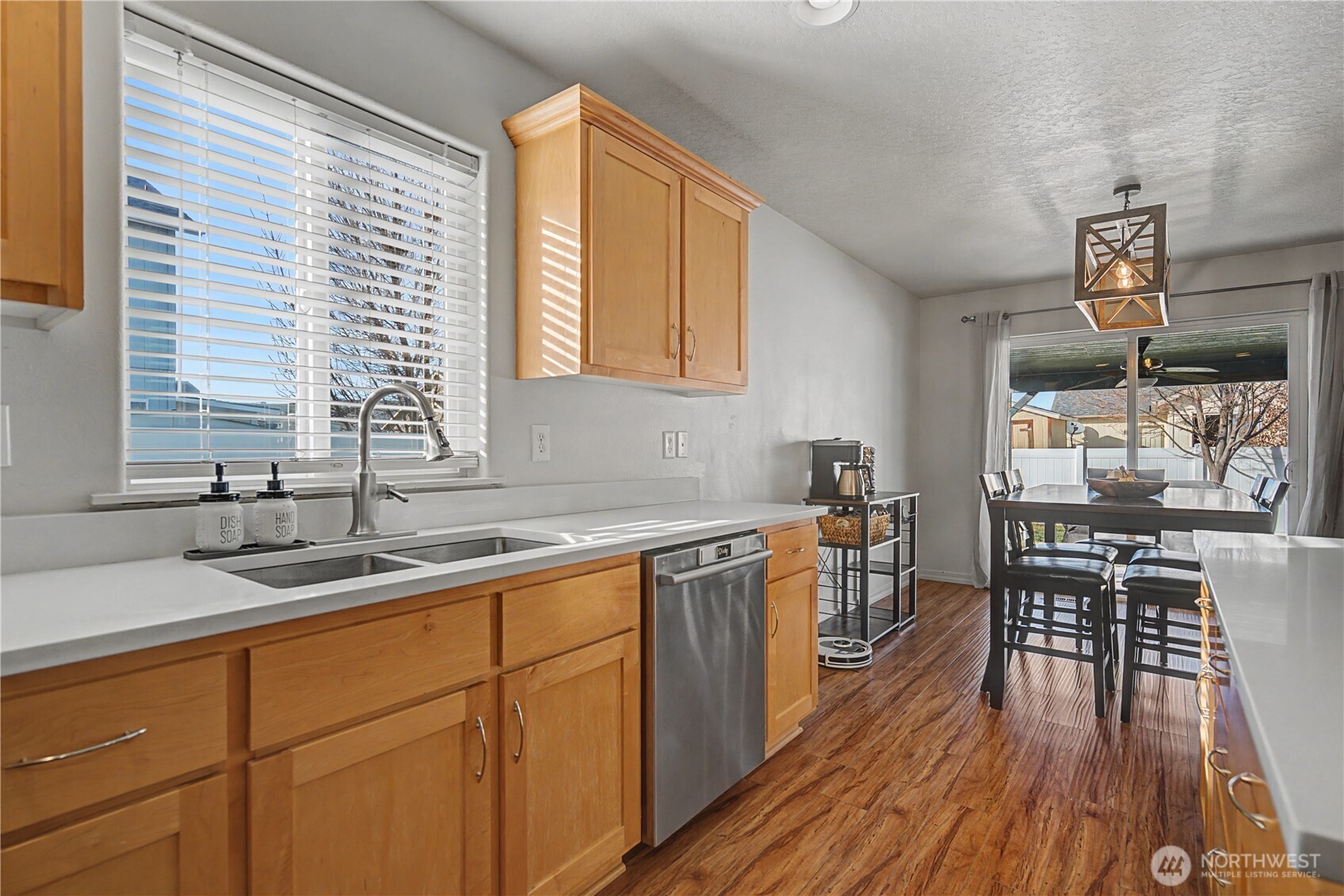 811 5th Avenue NE, Ephrata, WA 98823