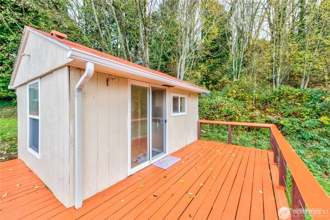 10904 49th Ave S , Tukwila, WA 98178
