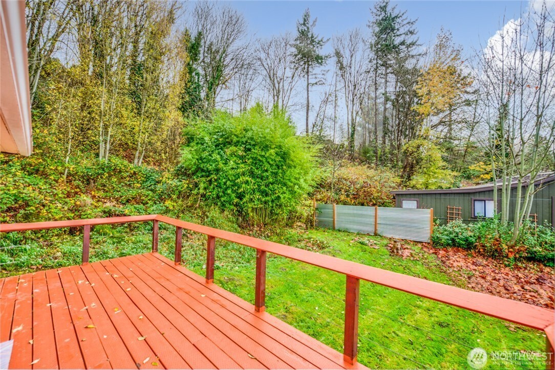 10904 49th Ave S , Tukwila, WA 98178