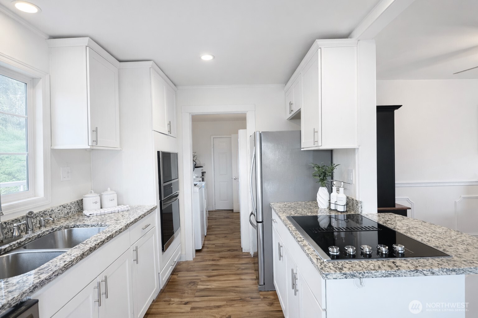 10904 49th Ave S , Tukwila, WA 98178