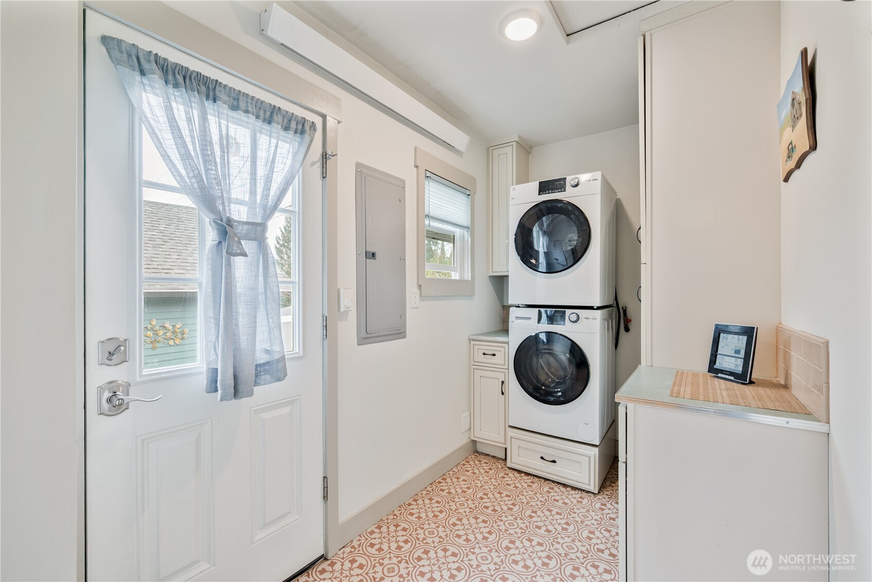 3515 Columbia Heights Road , Longview, WA 98632