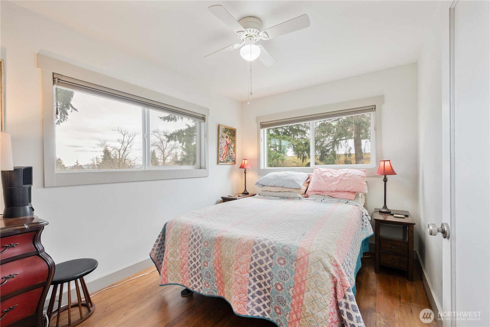 3515 Columbia Heights Road , Longview, WA 98632