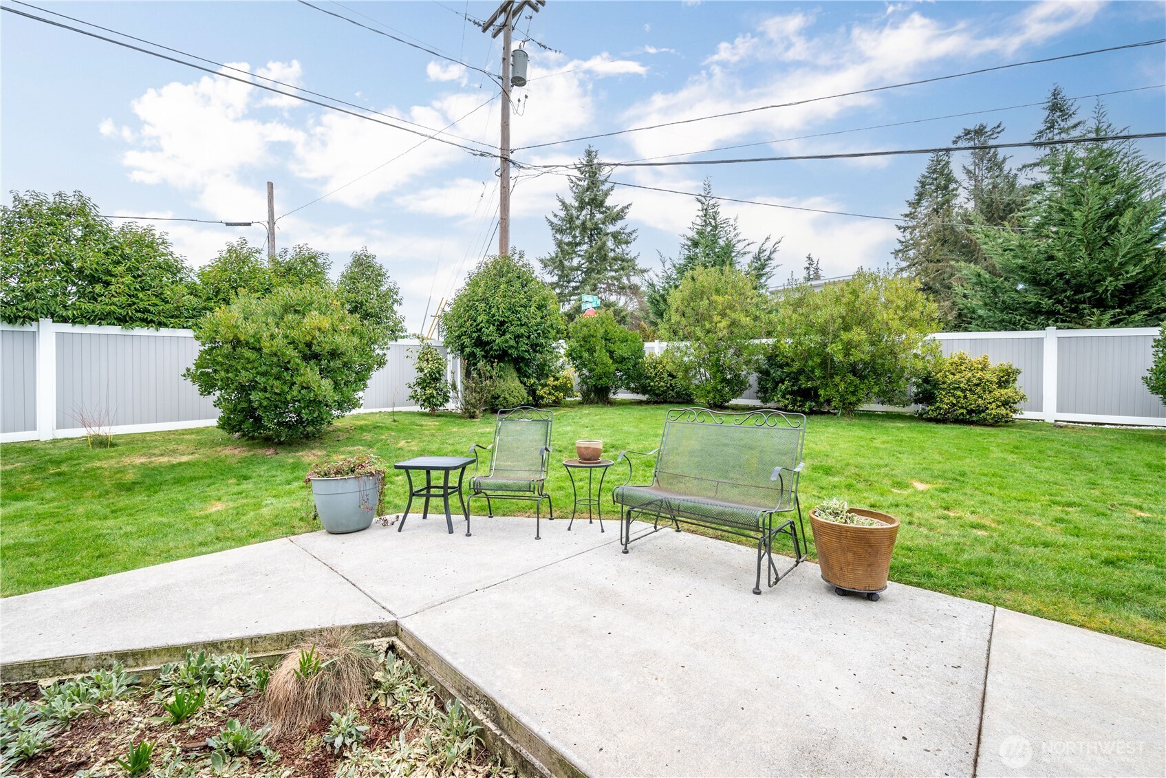 3515 Columbia Heights Road , Longview, WA 98632