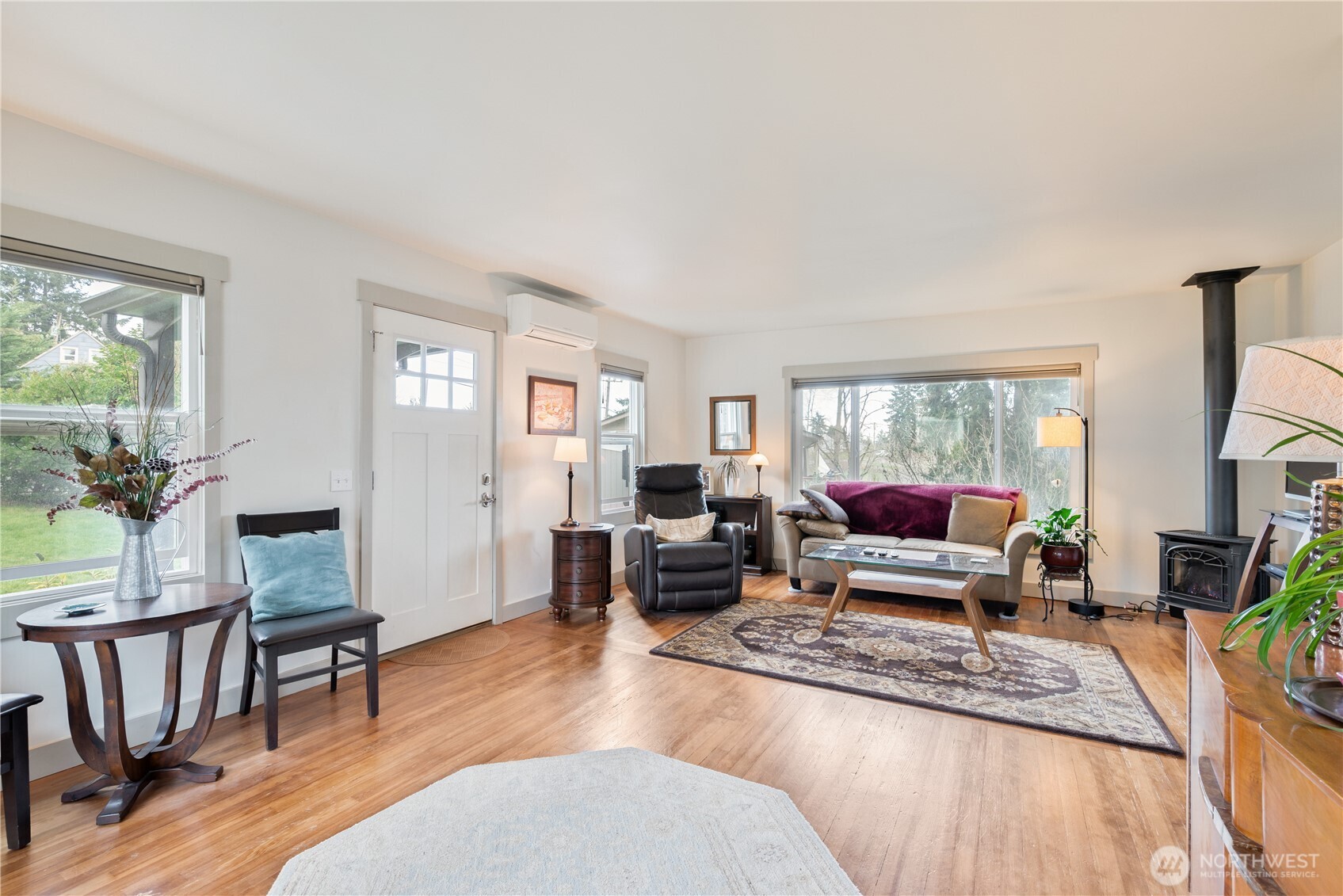 3515 Columbia Heights Road , Longview, WA 98632