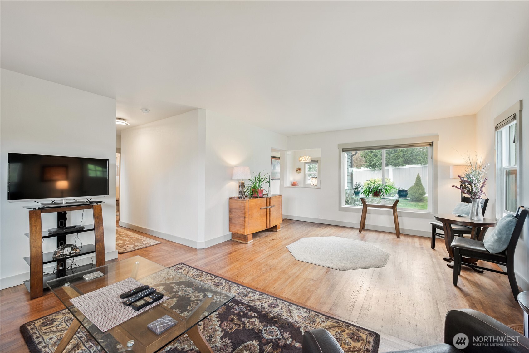 3515 Columbia Heights Road , Longview, WA 98632