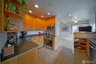 6404 N Five Views Road , Tacoma, WA 98407 - Photo 13