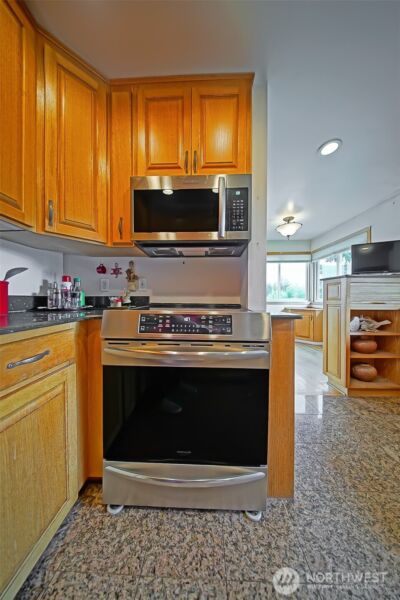 6404 N Five Views Road , Tacoma, WA 98407 - Photo 14