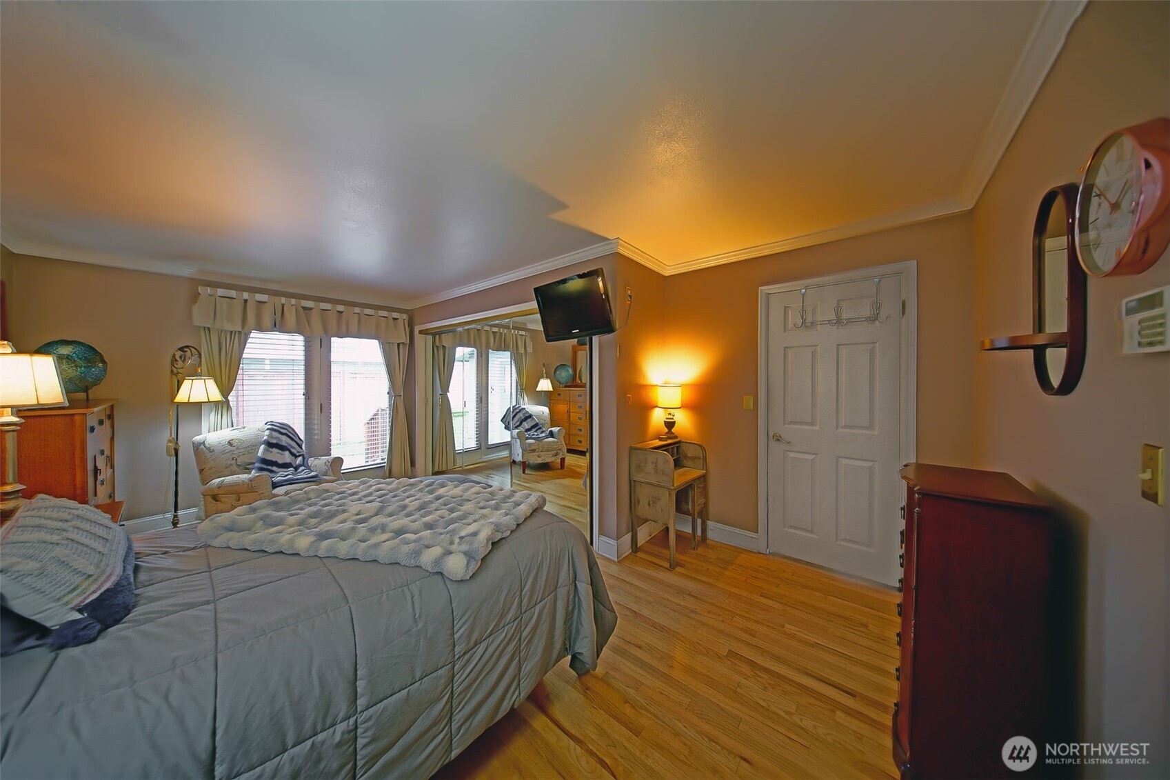 6404 N Five Views Road , Tacoma, WA 98407