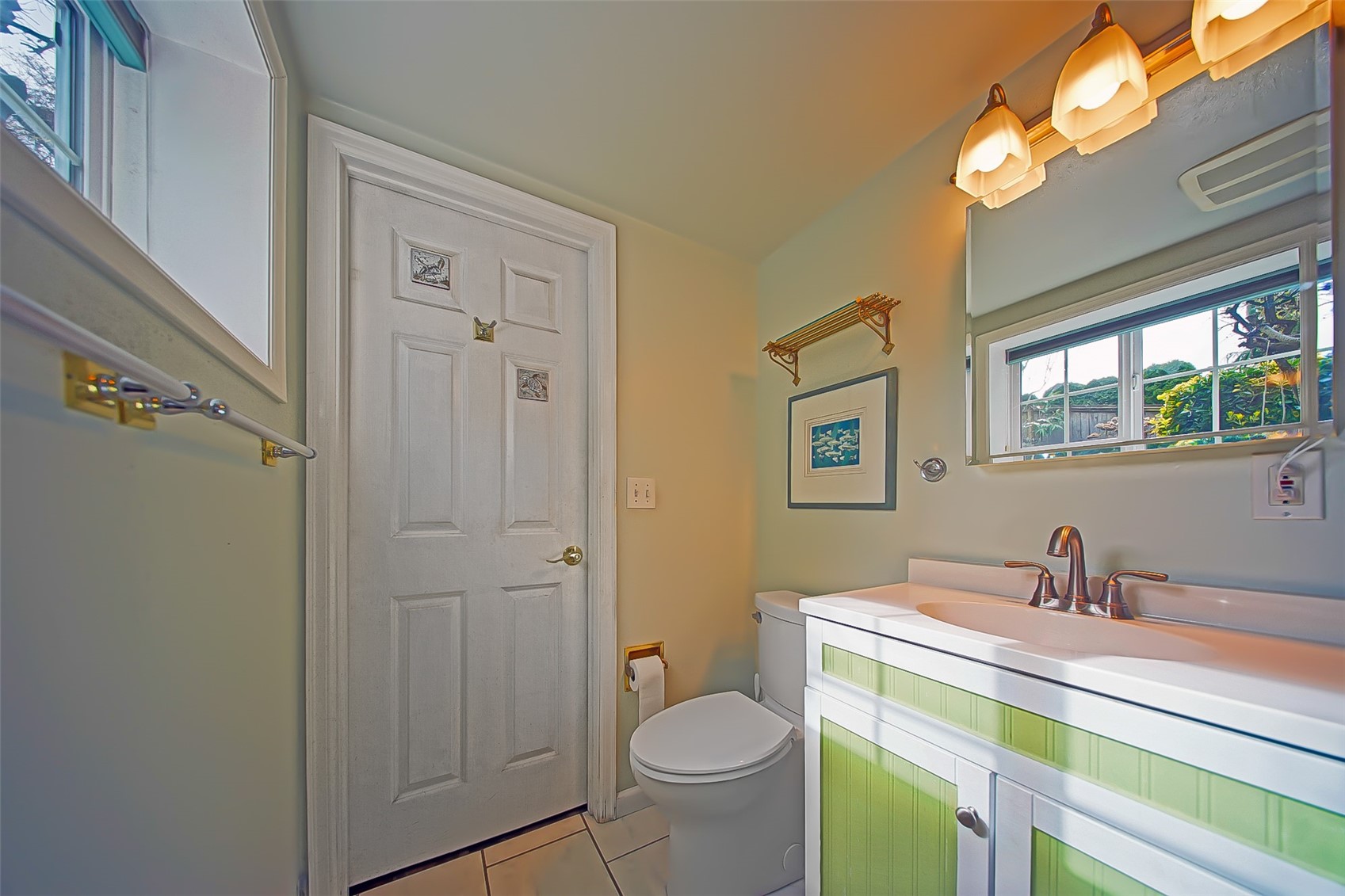 6404 N Five Views Road , Tacoma, WA 98407