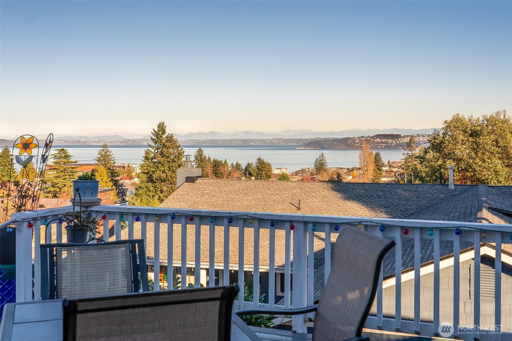 6404 N Five Views Road , Tacoma, WA 98407