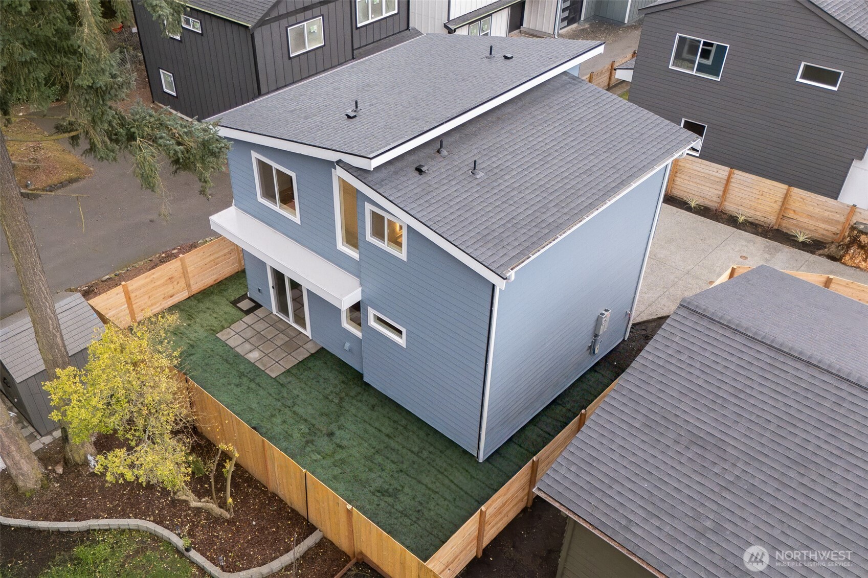 513 NE 123rd Street , Seattle, WA 98125