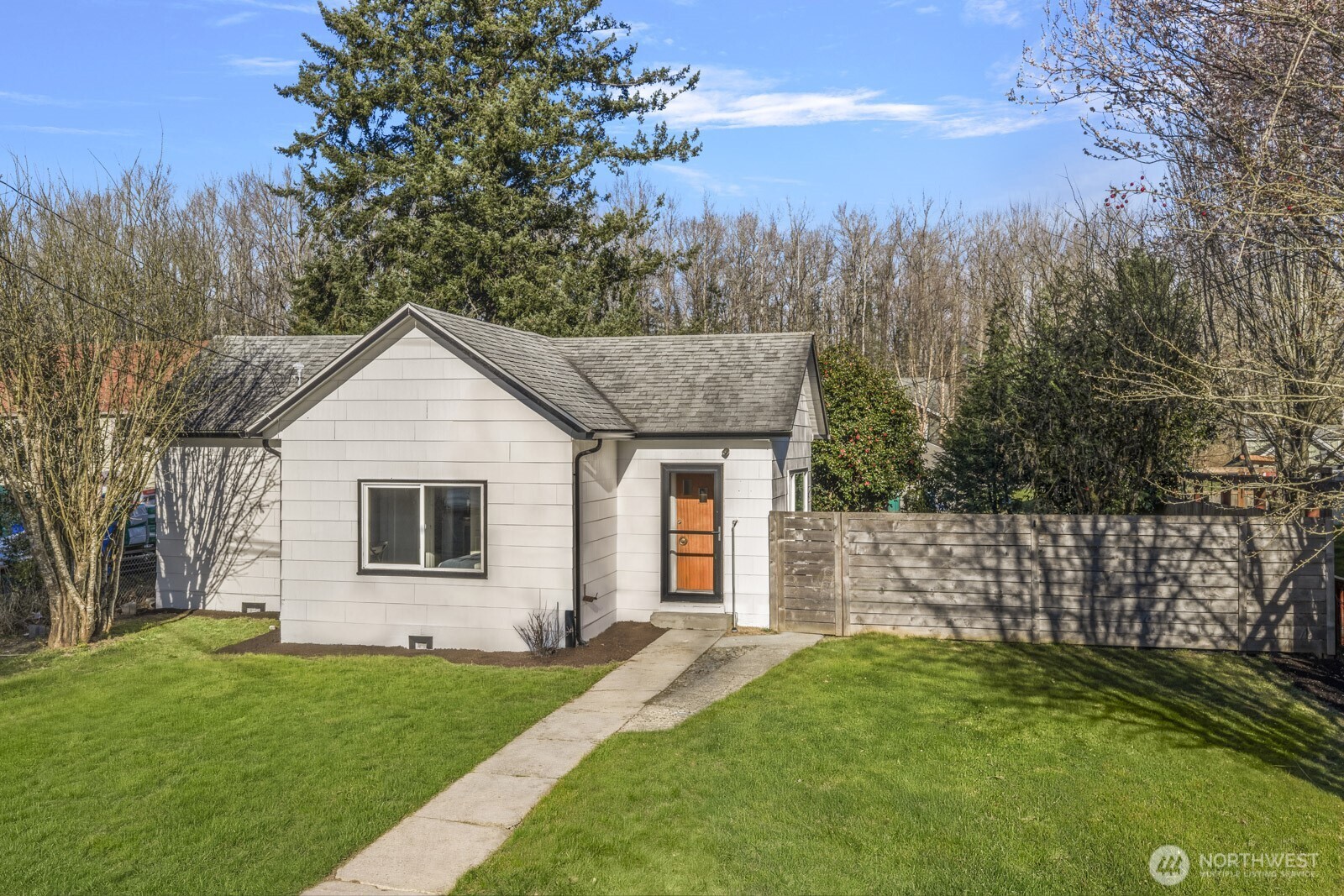 8164 Falls Avenue SE, Snoqualmie, WA 98065