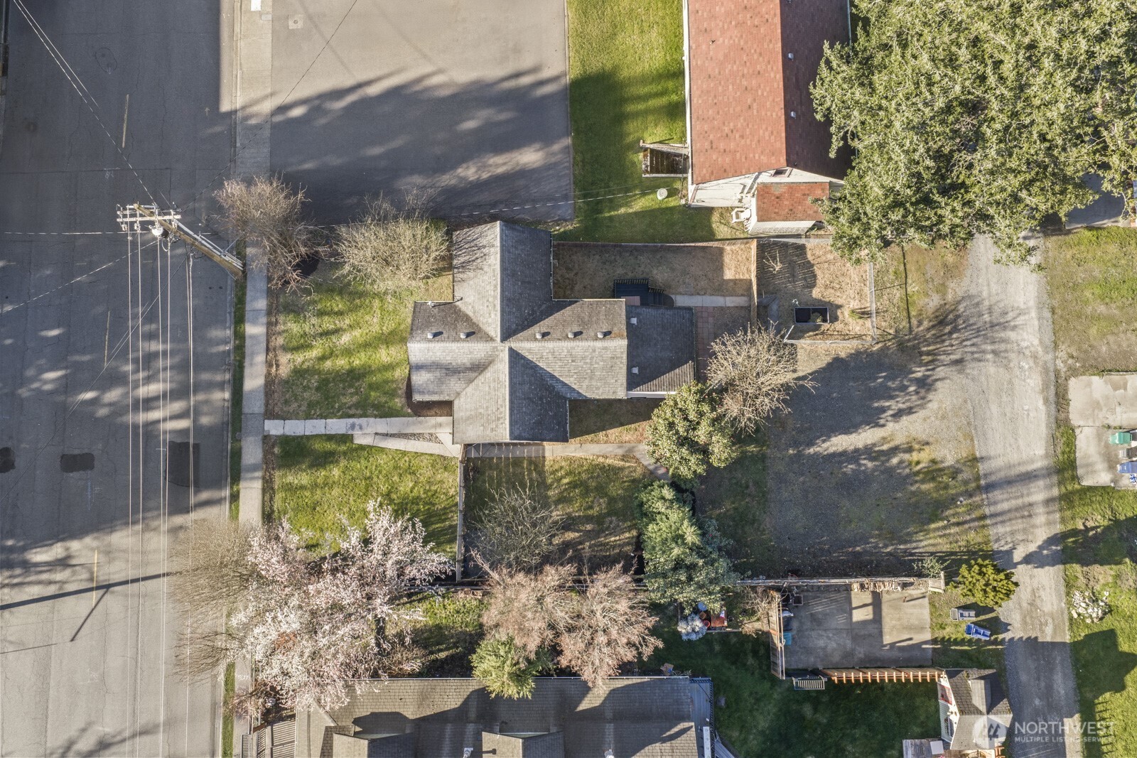 8164 Falls Avenue SE, Snoqualmie, WA 98065