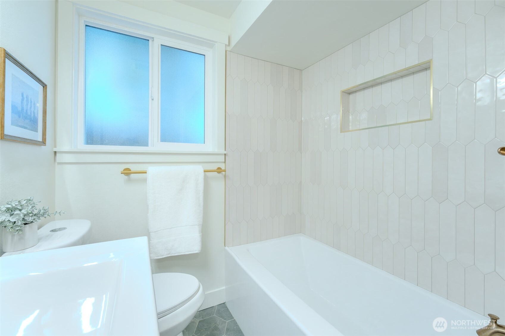 515 NE 123rd Street , Seattle, WA 98125