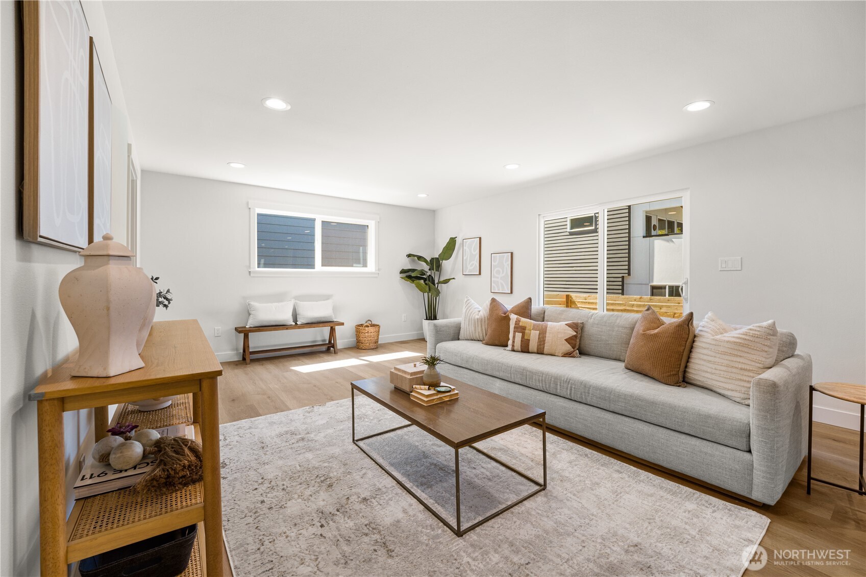 515 NE 123rd Street , Seattle, WA 98125