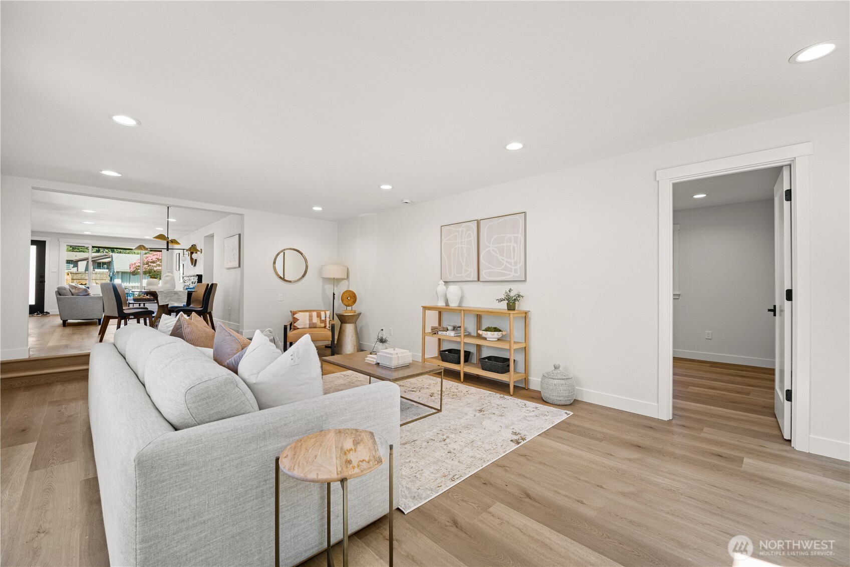 515 NE 123rd Street , Seattle, WA 98125