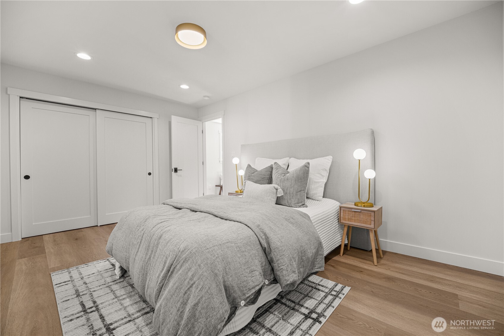 515 NE 123rd Street , Seattle, WA 98125