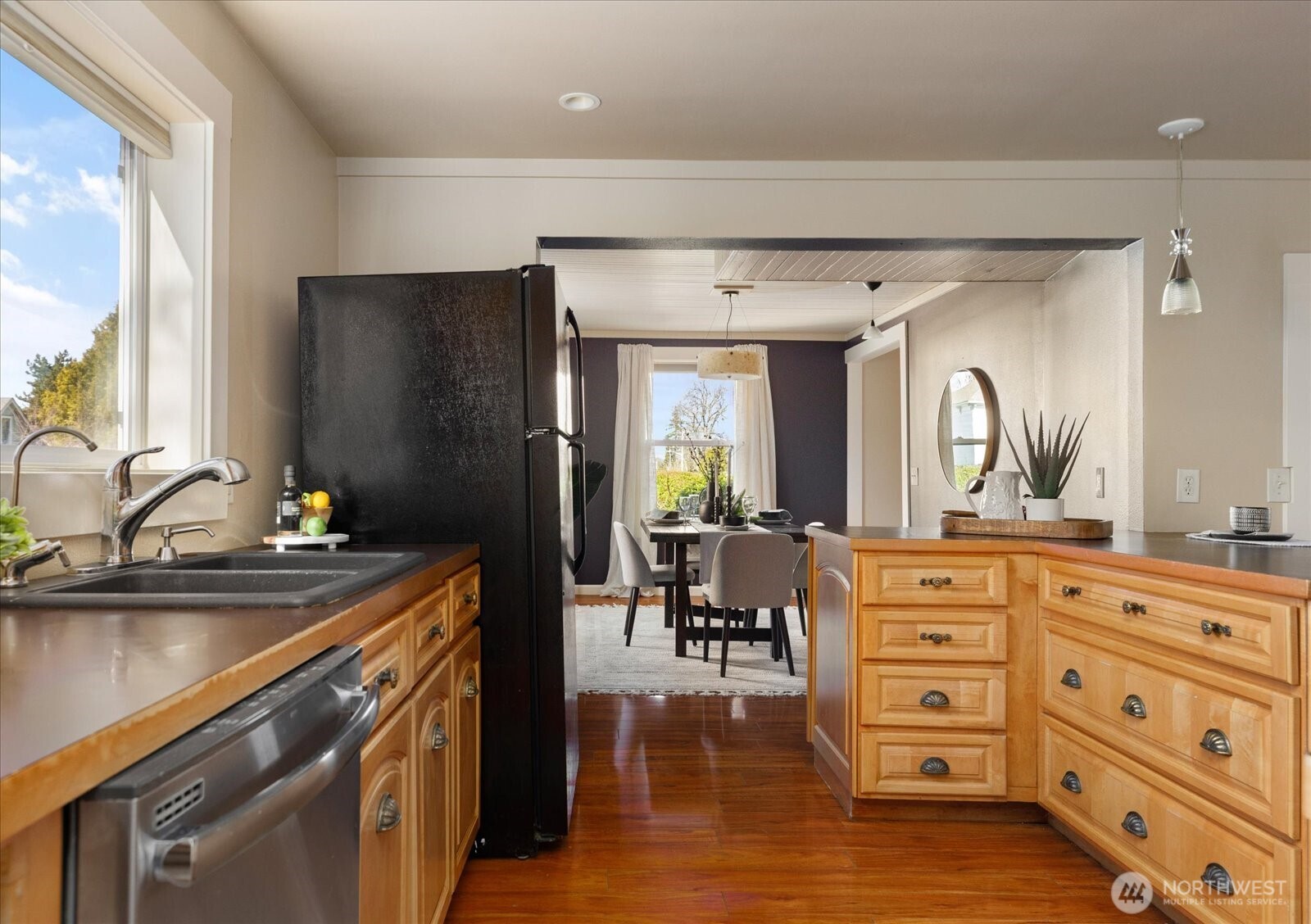 220 Morris Street , La Conner, WA 98257