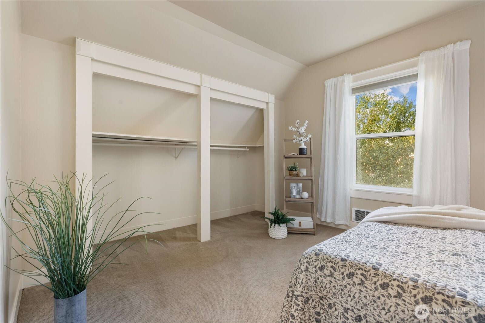 220 Morris Street , La Conner, WA 98257