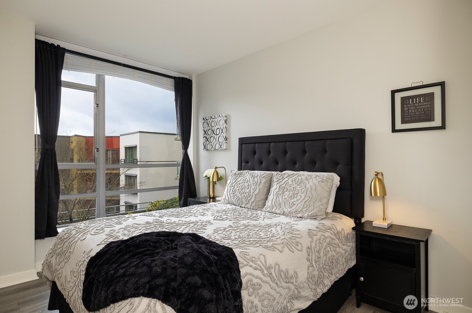 2929 1st Avenue #313, Seattle, WA 98121