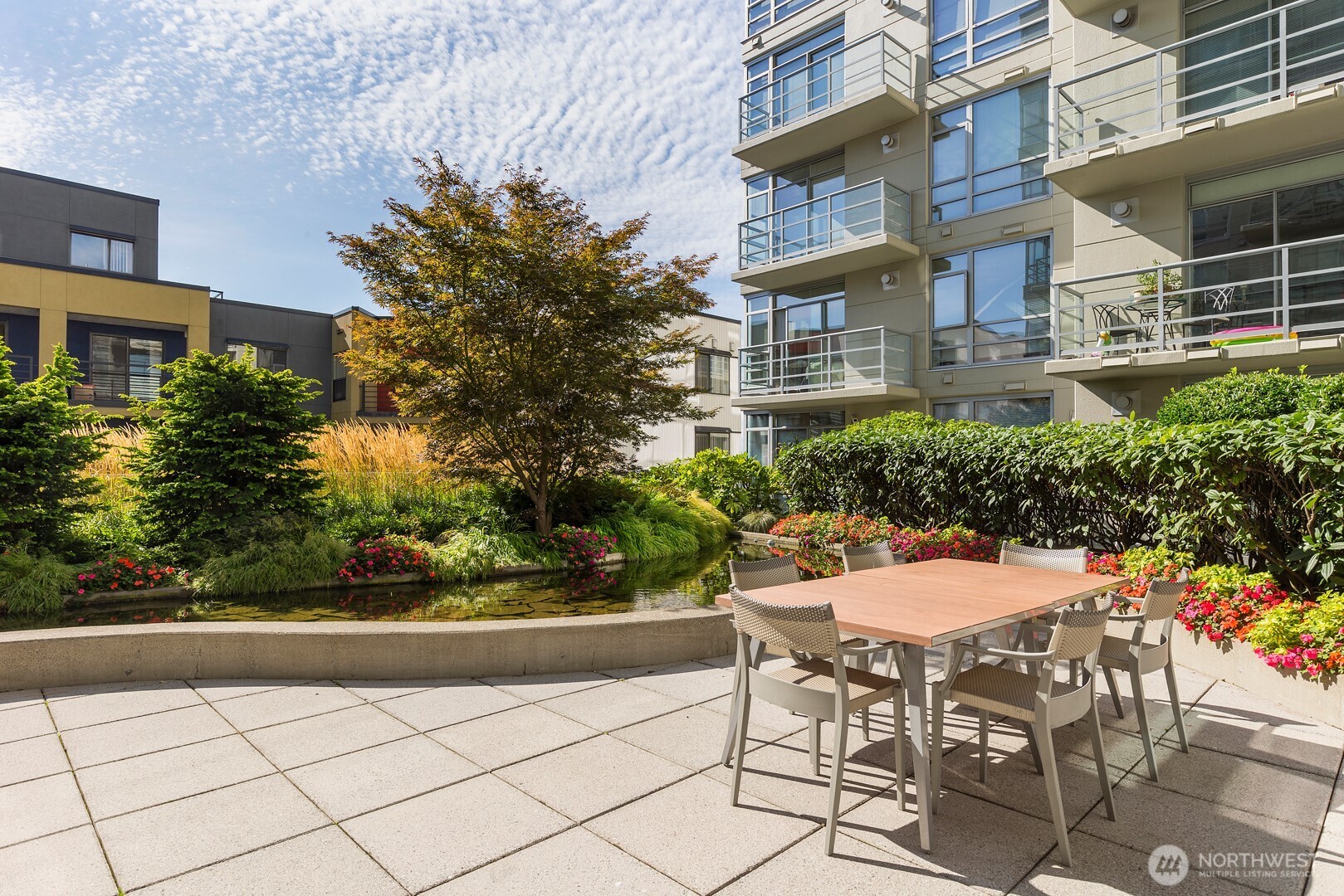 2929 1st Avenue #313, Seattle, WA 98121