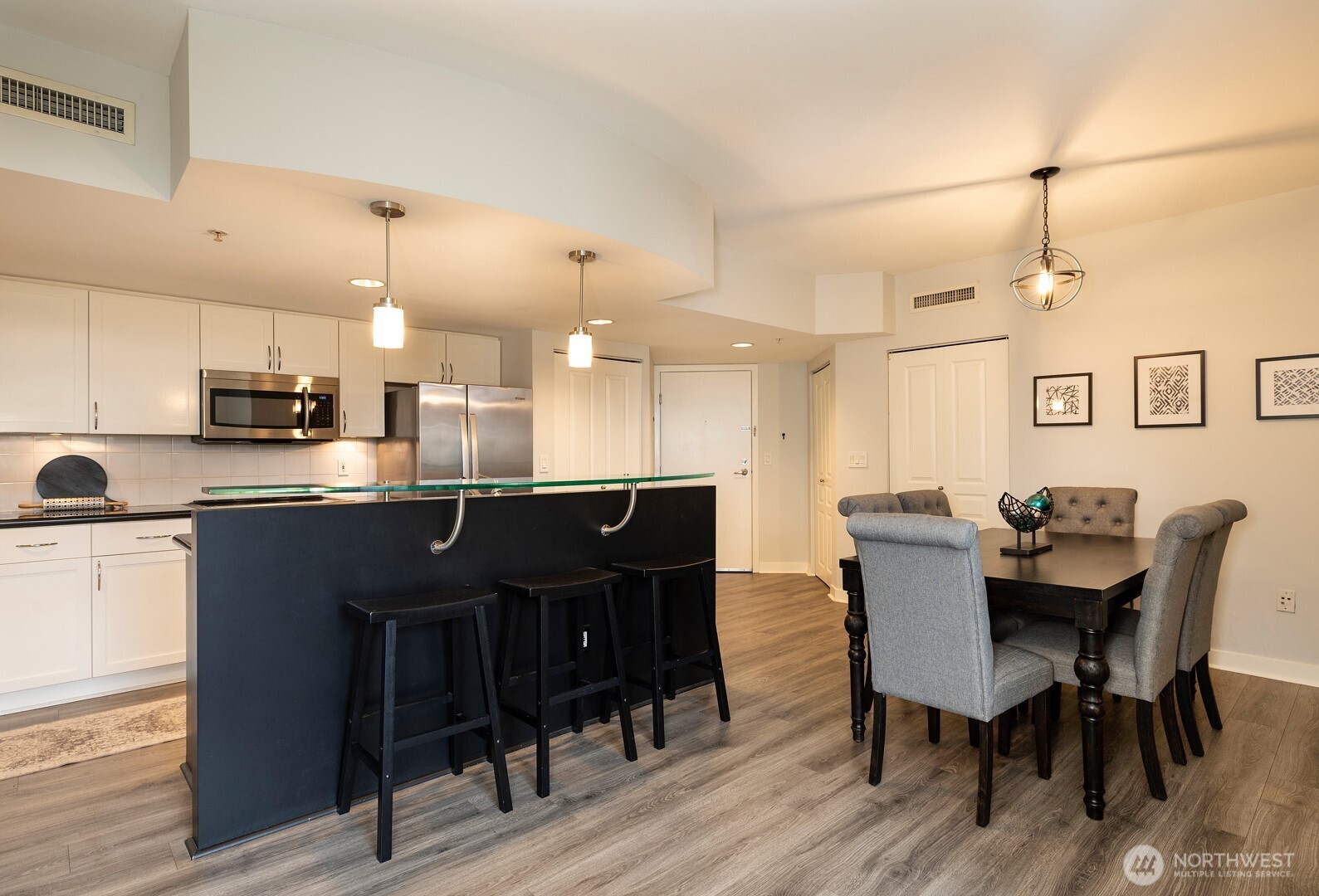 2929 1st Avenue #313, Seattle, WA 98121