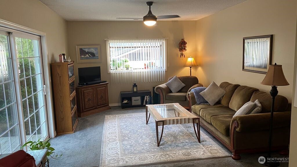 1410 Graham Drive , Kelso, WA 98626