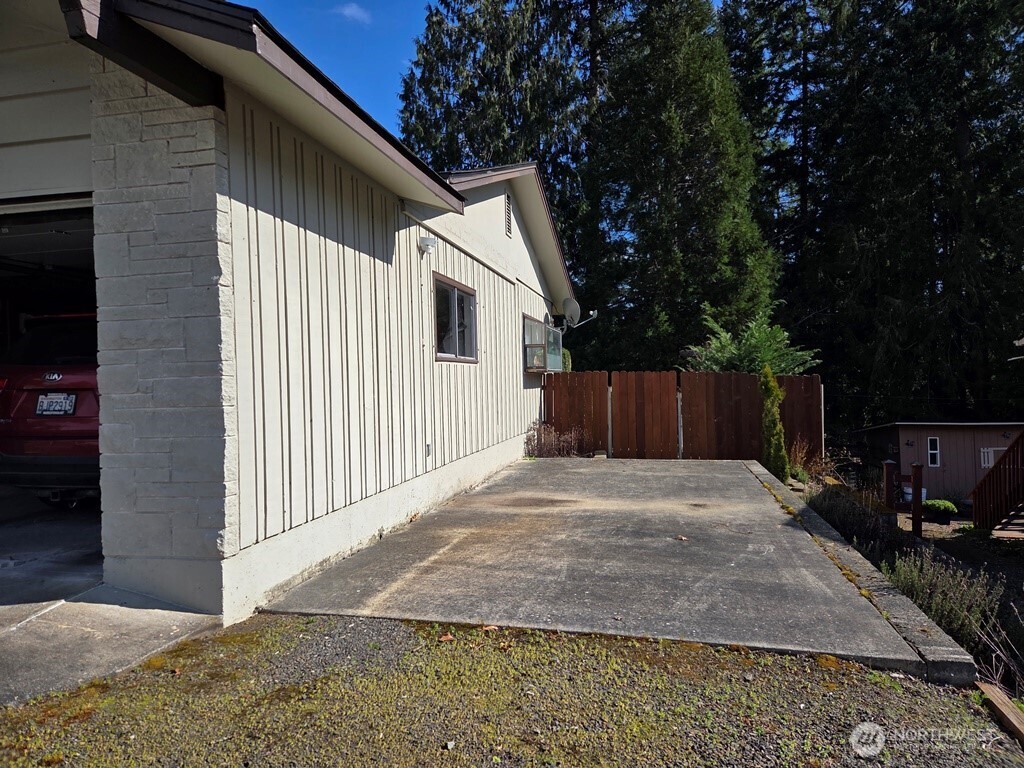1410 Graham Drive , Kelso, WA 98626