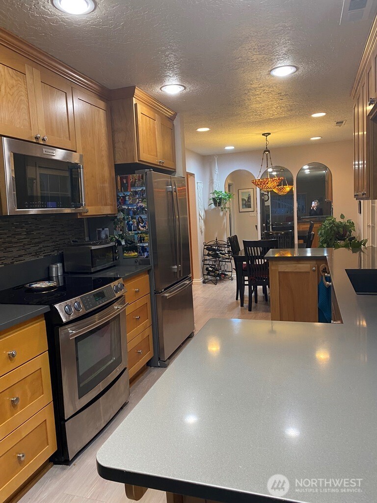 1410 Graham Drive , Kelso, WA 98626