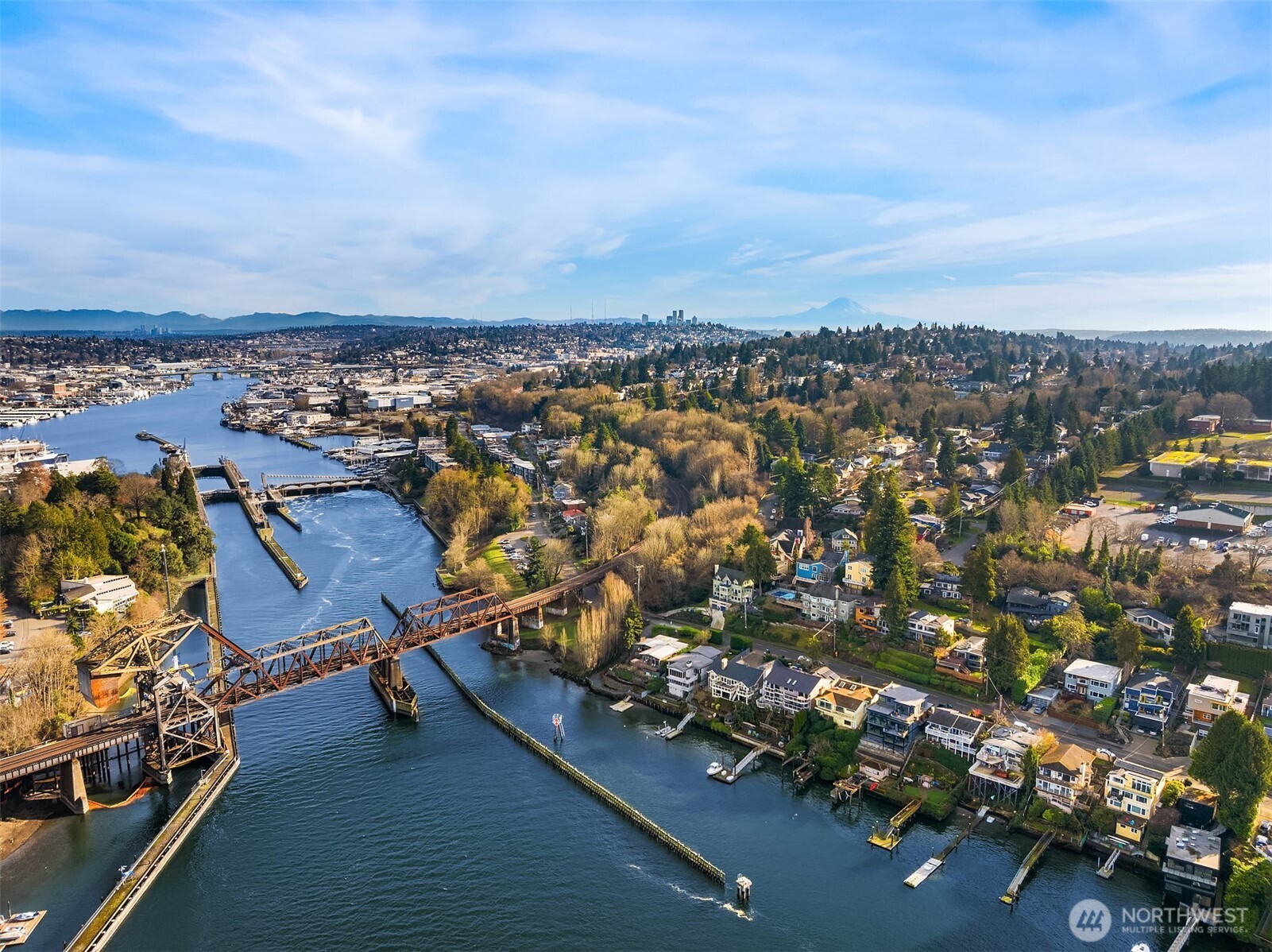 3606 W Commodore Way , Seattle, WA 98199